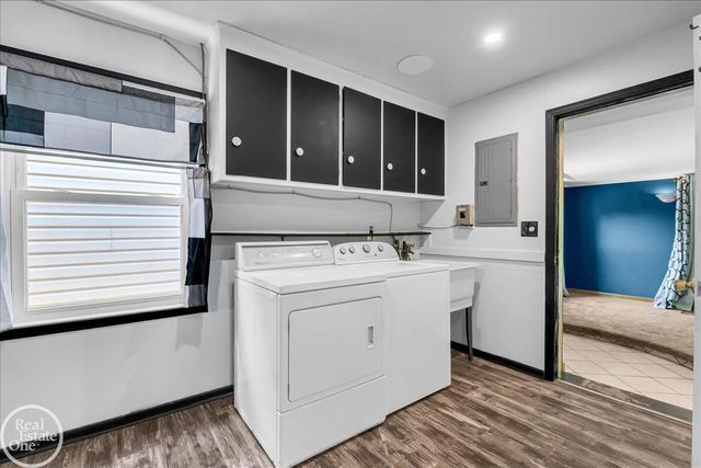 52161 Brentwood Drive, Shelby Twp, MI 48316