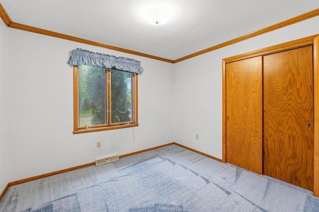 542 WAKEFIELD AVENUE, Fond Du Lac, WI 54935