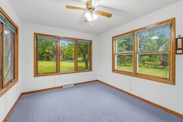 542 WAKEFIELD AVENUE, Fond Du Lac, WI 54935