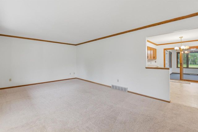 542 WAKEFIELD AVENUE, Fond Du Lac, WI 54935