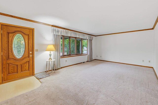 542 WAKEFIELD AVENUE, Fond Du Lac, WI 54935