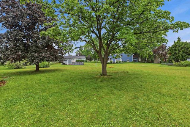 542 WAKEFIELD AVENUE, Fond Du Lac, WI 54935
