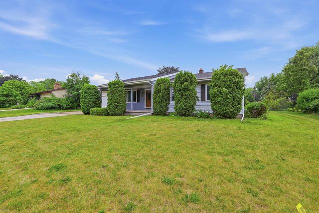 542 WAKEFIELD AVENUE, Fond Du Lac, WI 54935