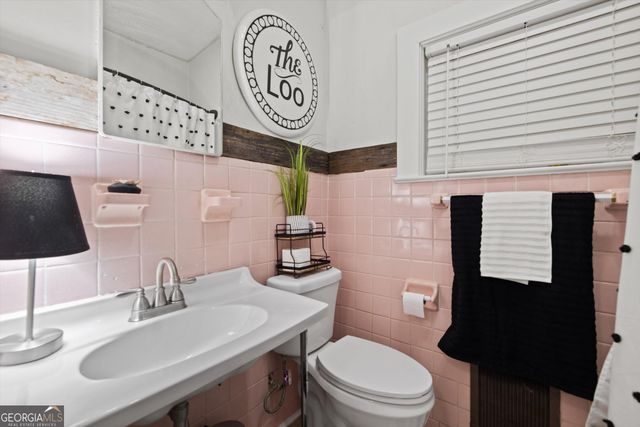 157 Park Avenue, Trion, GA 30753