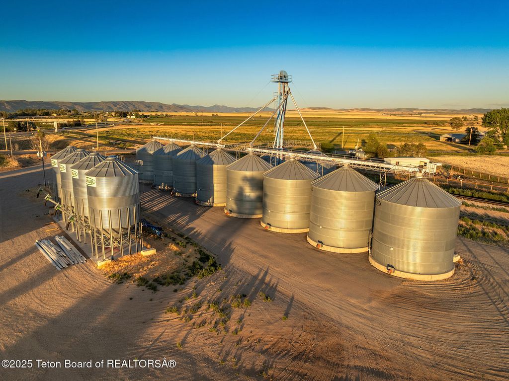 12160 E N 89th, Idaho Falls, ID 83401 photo 18