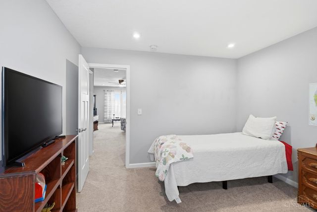 8260 Button Bush Place, West Chester, OH 45069