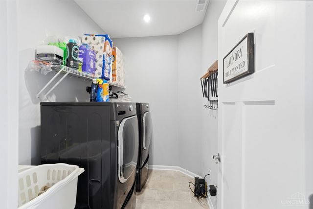 8260 Button Bush Place, West Chester, OH 45069