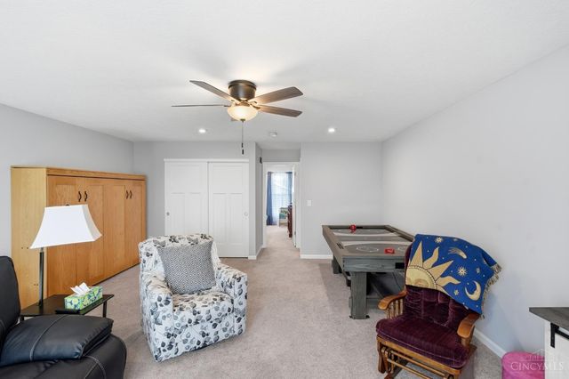 8260 Button Bush Place, West Chester, OH 45069