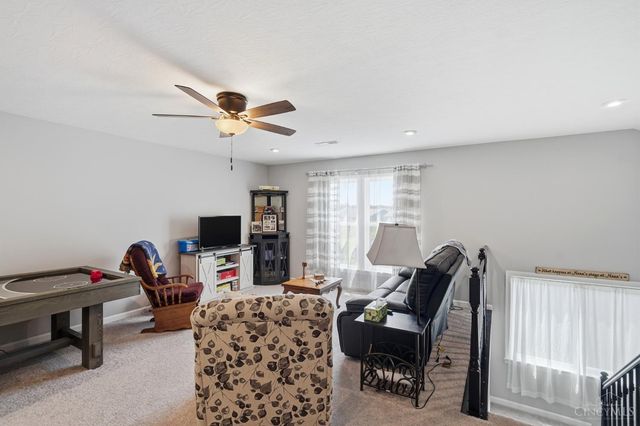 8260 Button Bush Place, West Chester, OH 45069