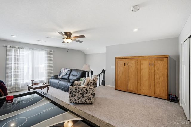 8260 Button Bush Place, West Chester, OH 45069