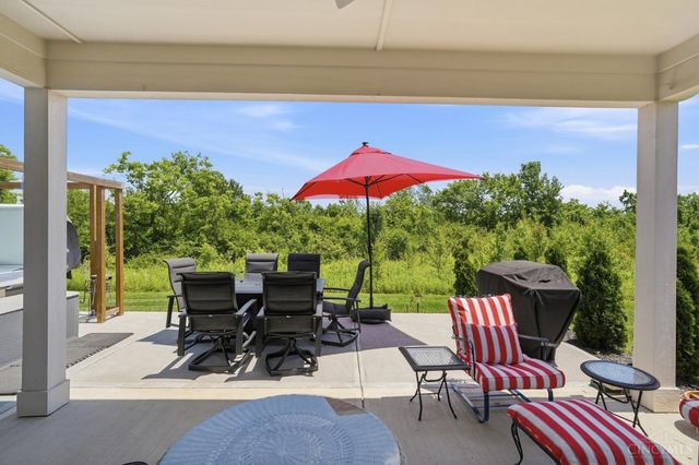 8260 Button Bush Place, West Chester, OH 45069