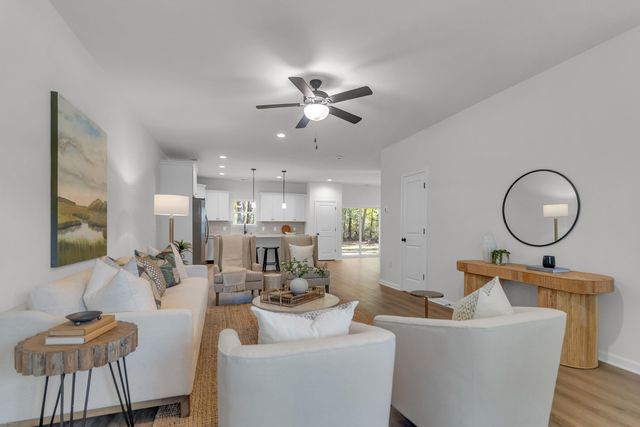 121 Mary Ann Drive, Summerville, SC 29483