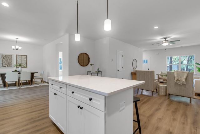 121 Mary Ann Drive, Summerville, SC 29483