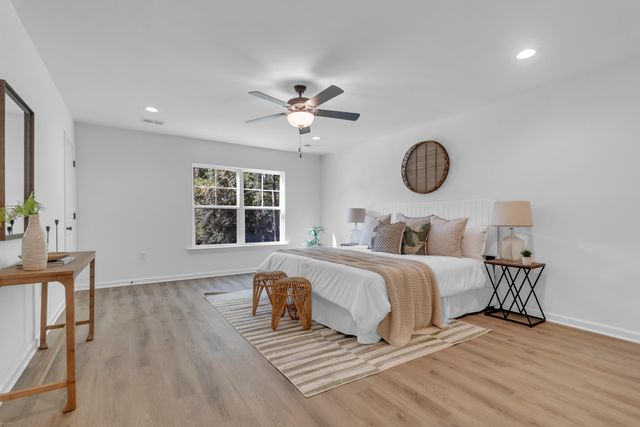 121 Mary Ann Drive, Summerville, SC 29483