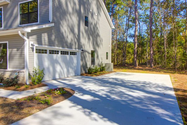 121 Mary Ann Drive, Summerville, SC 29483