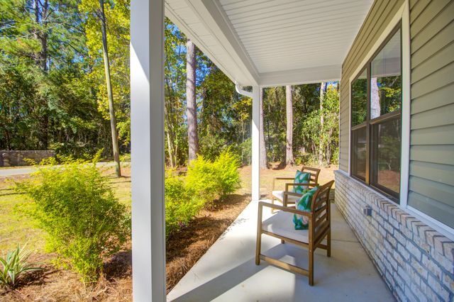 121 Mary Ann Drive, Summerville, SC 29483