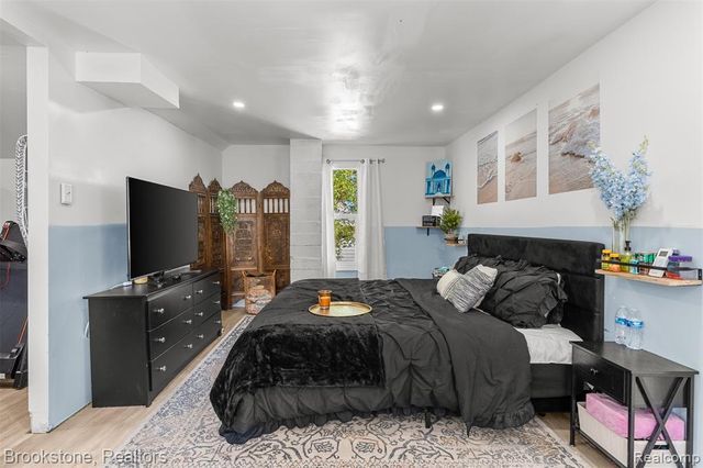 6225 Stahelin Avenue, Detroit, MI 48228