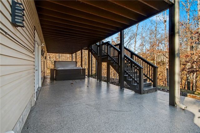 7 Rothbury Lane, Bella Vista, AR 72714