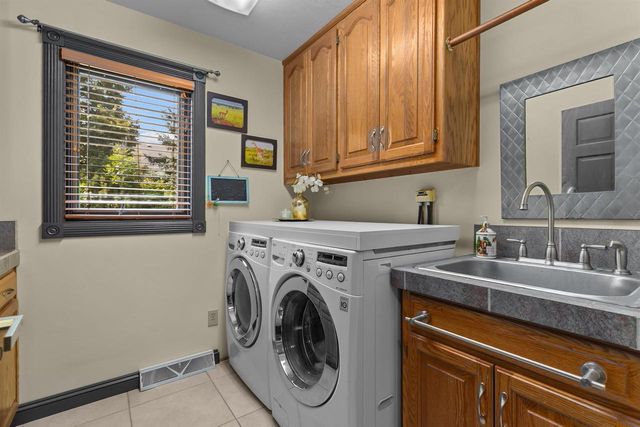 166 BRULE ROAD, De Pere, WI 54115