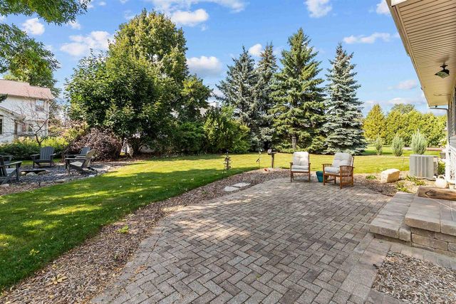 166 BRULE ROAD, De Pere, WI 54115
