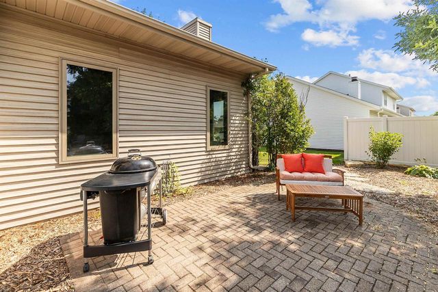 166 BRULE ROAD, De Pere, WI 54115