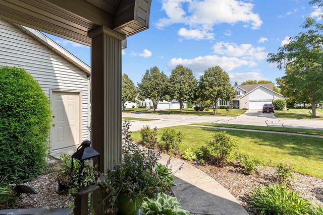 166 BRULE ROAD, De Pere, WI 54115
