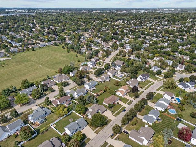 166 BRULE ROAD, De Pere, WI 54115