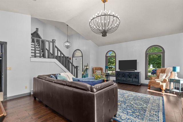 166 BRULE ROAD, De Pere, WI 54115