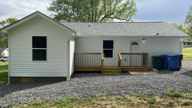 3329 Center Street, Chattanooga, TN 37419