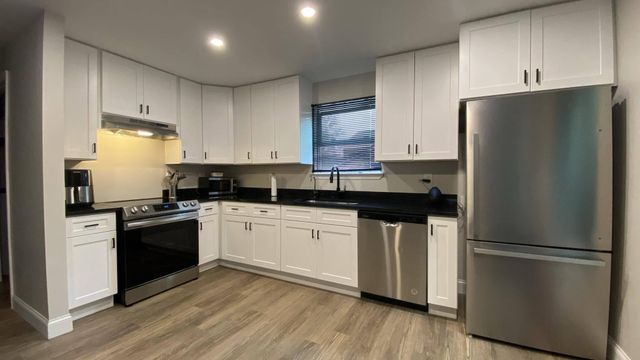 3329 Center Street, Chattanooga, TN 37419