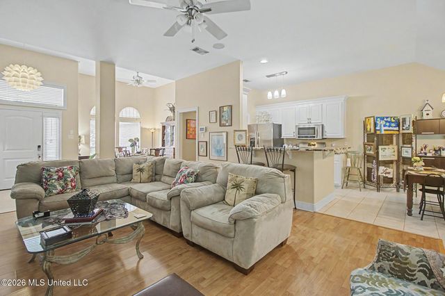 815 On The Green, Biloxi, MS 39532