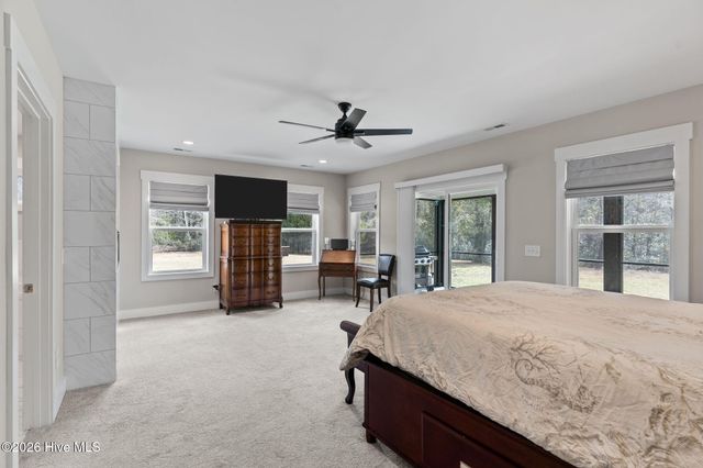 7054 Healy Haven Lane NE, Leland, NC 28451