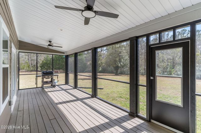 7054 Healy Haven Lane NE, Leland, NC 28451