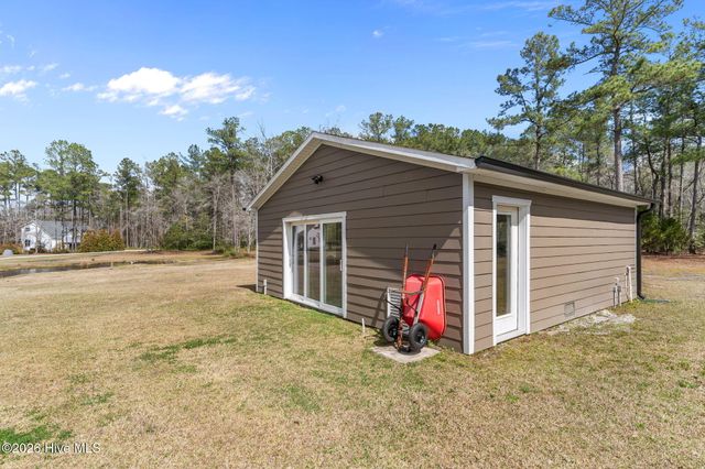 7054 Healy Haven Lane NE, Leland, NC 28451