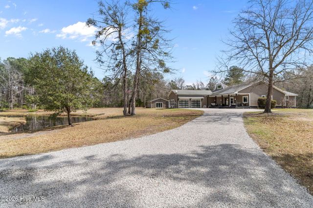 7054 Healy Haven Lane NE, Leland, NC 28451