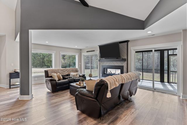 7054 Healy Haven Lane NE, Leland, NC 28451