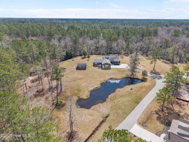 7054 Healy Haven Lane NE, Leland, NC 28451