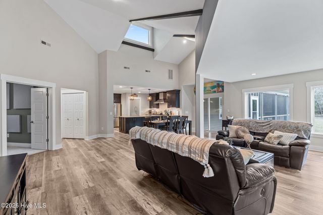 7054 Healy Haven Lane NE, Leland, NC 28451