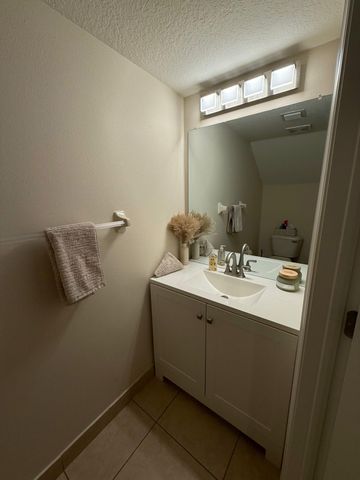 2759 SE Birmingham Drive, Stuart, FL 34994