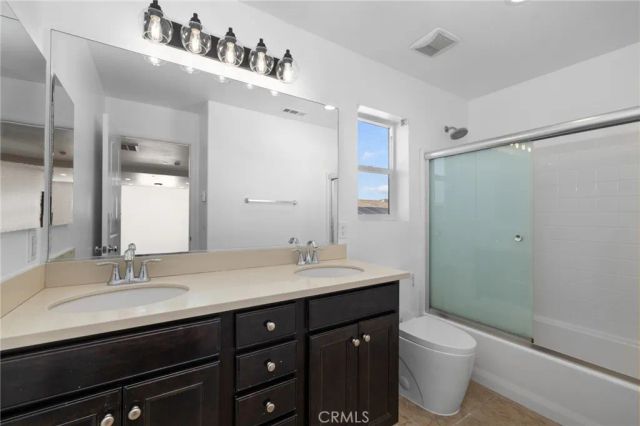 6870 Tourmaline, Eastvale, CA 92880