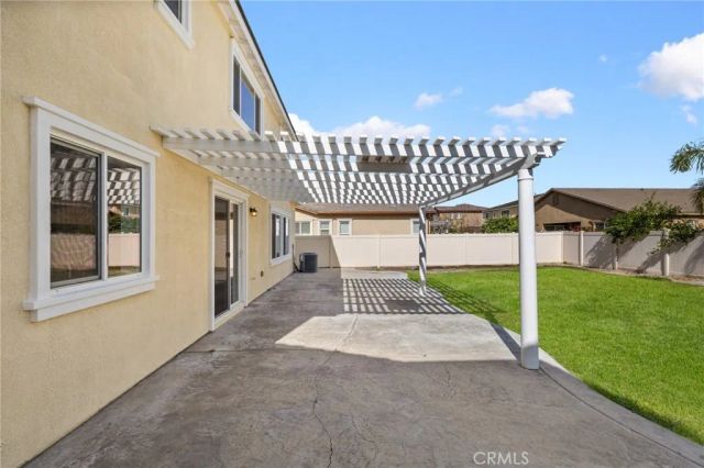 6870 Tourmaline, Eastvale, CA 92880