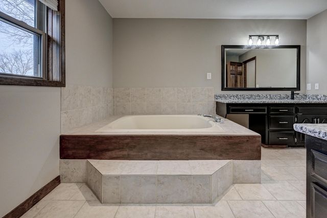 3315 S Park Avenue, Joplin, MO 64804