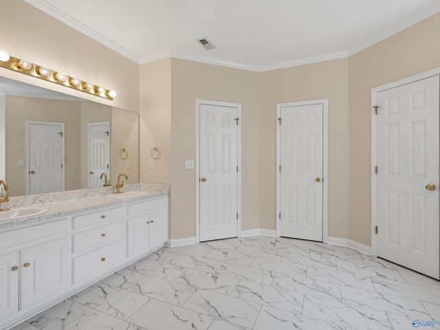 2109 Magna Carta Place, Huntsville, AL 35803