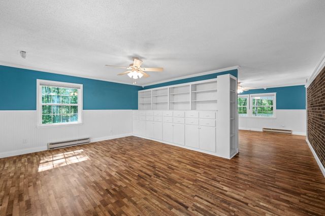 1688 Ga 136, Trenton, GA 30752