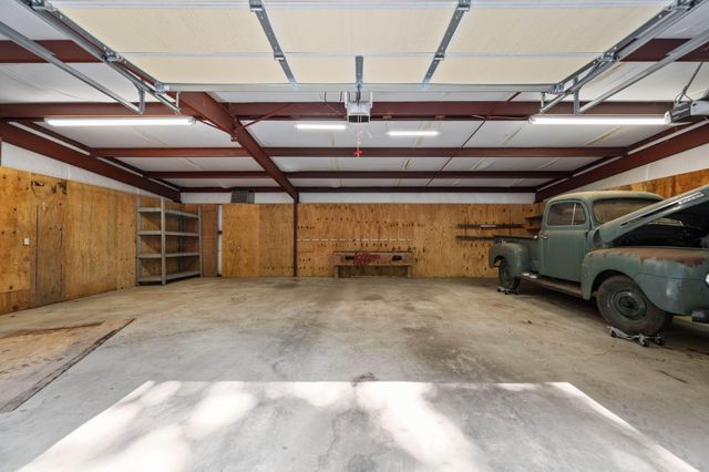1688 Ga 136, Trenton, GA 30752