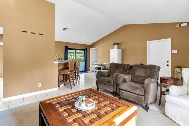 17769 83rd Place N, Loxahatchee, FL 33470