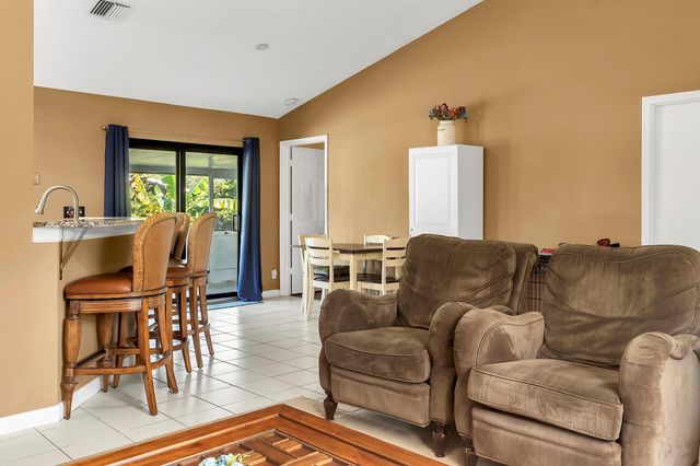 17769 83rd Place N, Loxahatchee, FL 33470