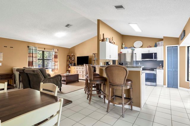 17769 83rd Place N, Loxahatchee, FL 33470