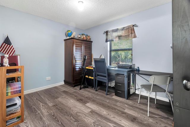 17769 83rd Place N, Loxahatchee, FL 33470