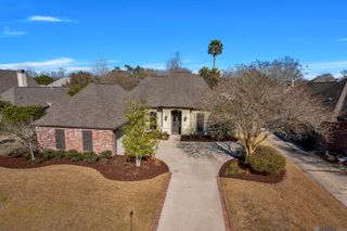 15223 Lockett Ln, Baton Rouge, LA 70810